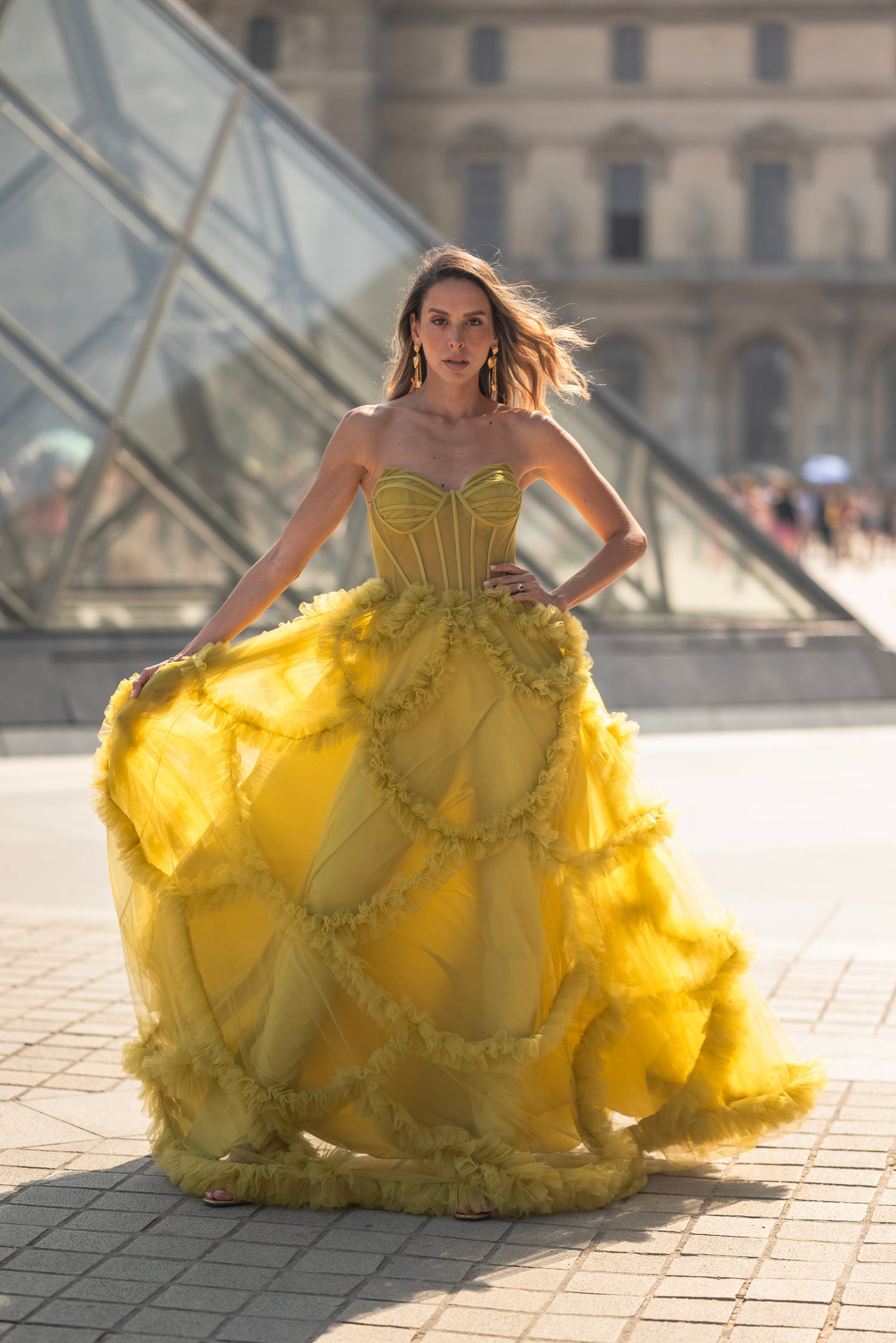 El vestido perfecto para cada momento: en renta o en venta.