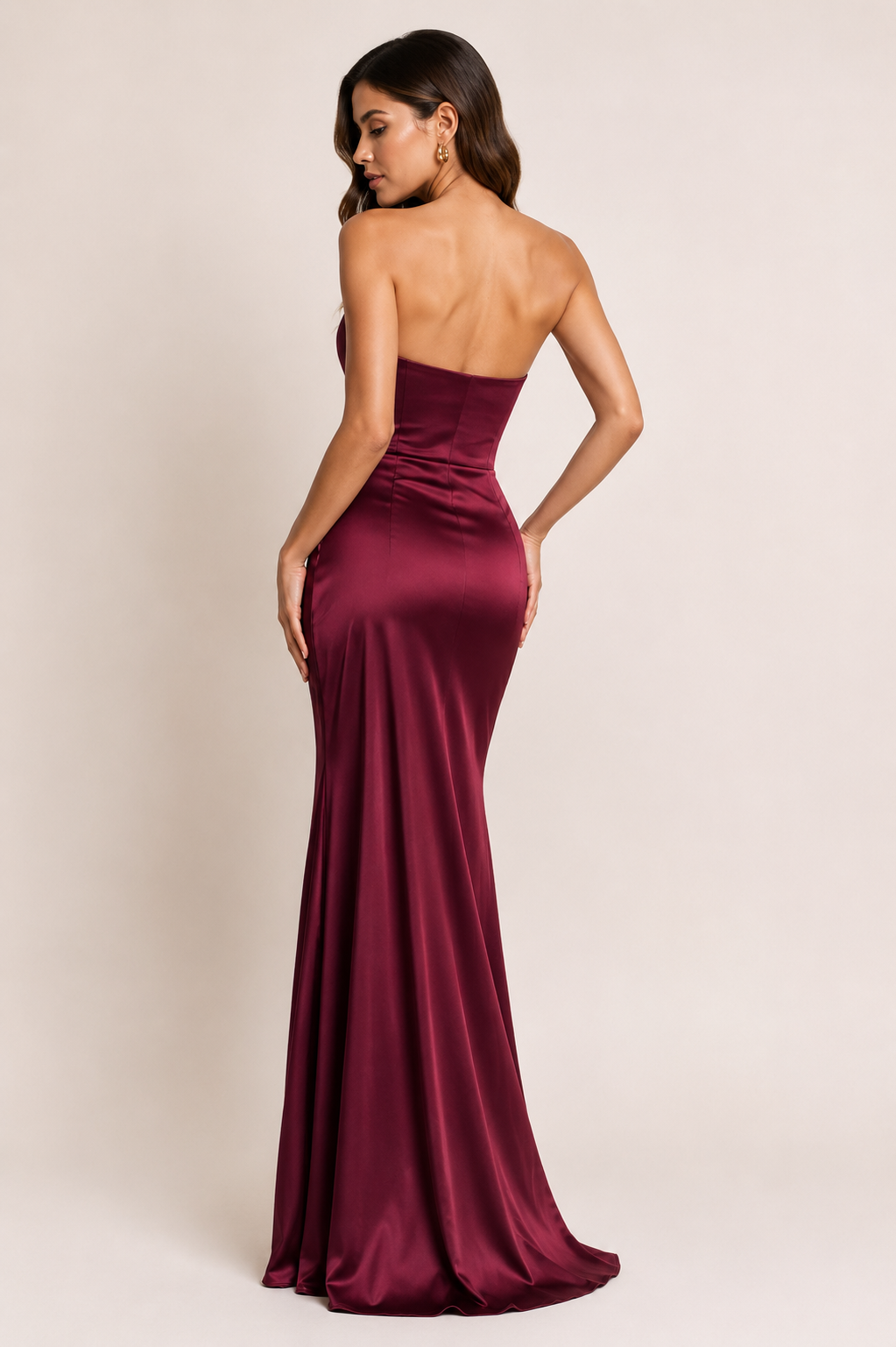 Vestido Cilia Vino Strapless – Vestido largo de fiesta drapeado